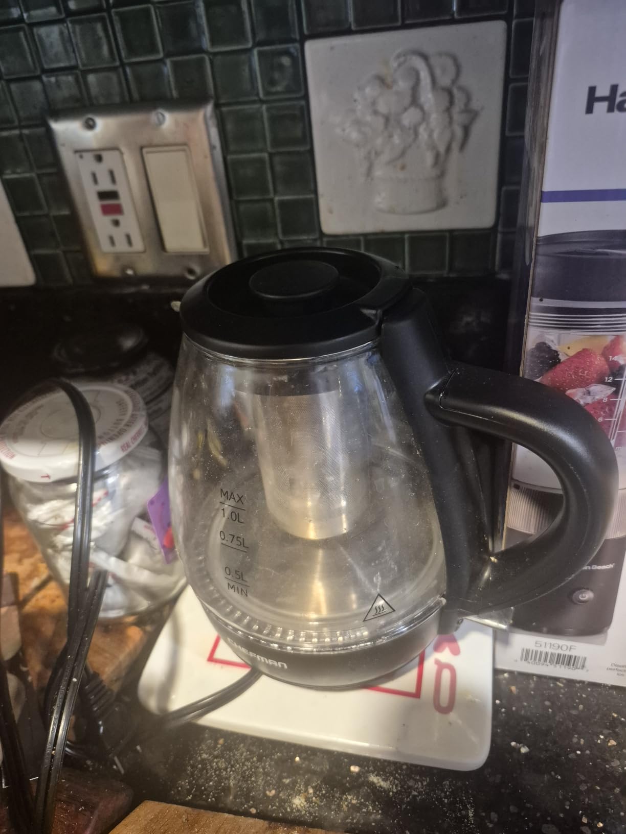 Chefman Electric Kettle with Tea Infuser, Compact 1L (4 Cups), 1500W, Removable Lid for Easy Cleaning, Boil-Dry Protection, Stainless Steel Filter, BPA Free, Auto Shut Off, Small Electric Tea Kettle customer photo 2