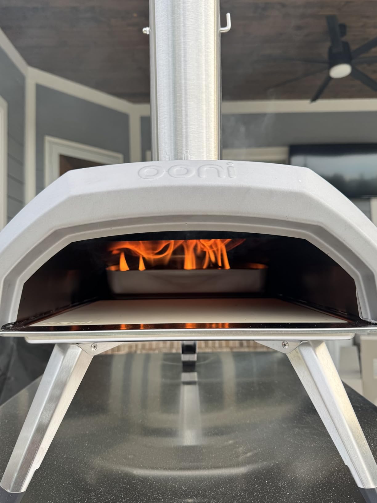 Ooni Karu 12 Multi-fuel Outdoor Portable Pizza Oven - Reaches 950°F and Cooks 12 Inch Pizzas in 60 Seconds. Versatile Wood or Propane Gas Fired Grill with Pizza Stone customer photo 2