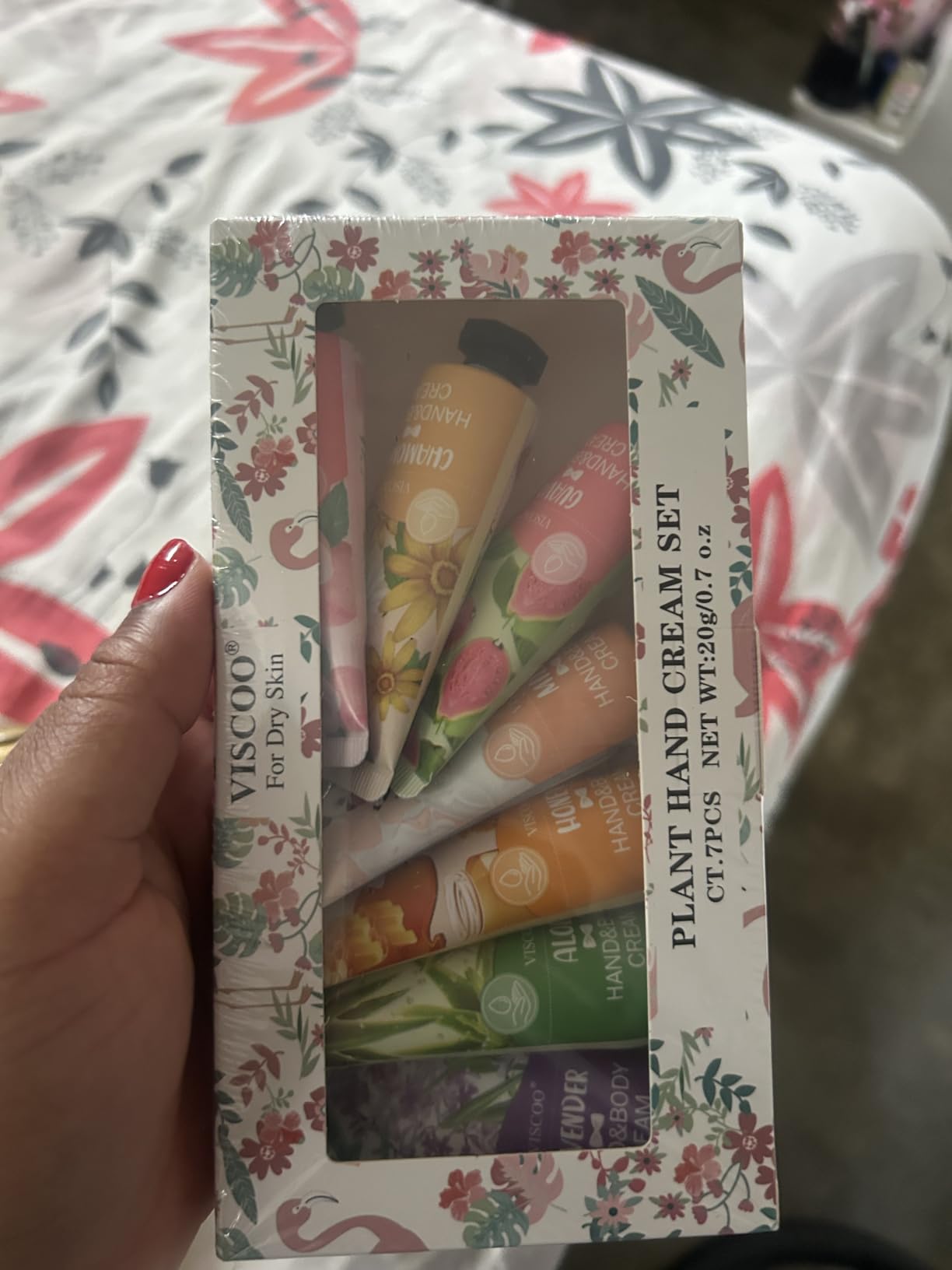 VISCOO 7 Pack Hand Cream Gifts Set for Women, Teacher Appreciation Gift | Moisturizing Mini Hand Lotion Travel Size for Dry Cracked Hands, Birthday Gift customer photo 1