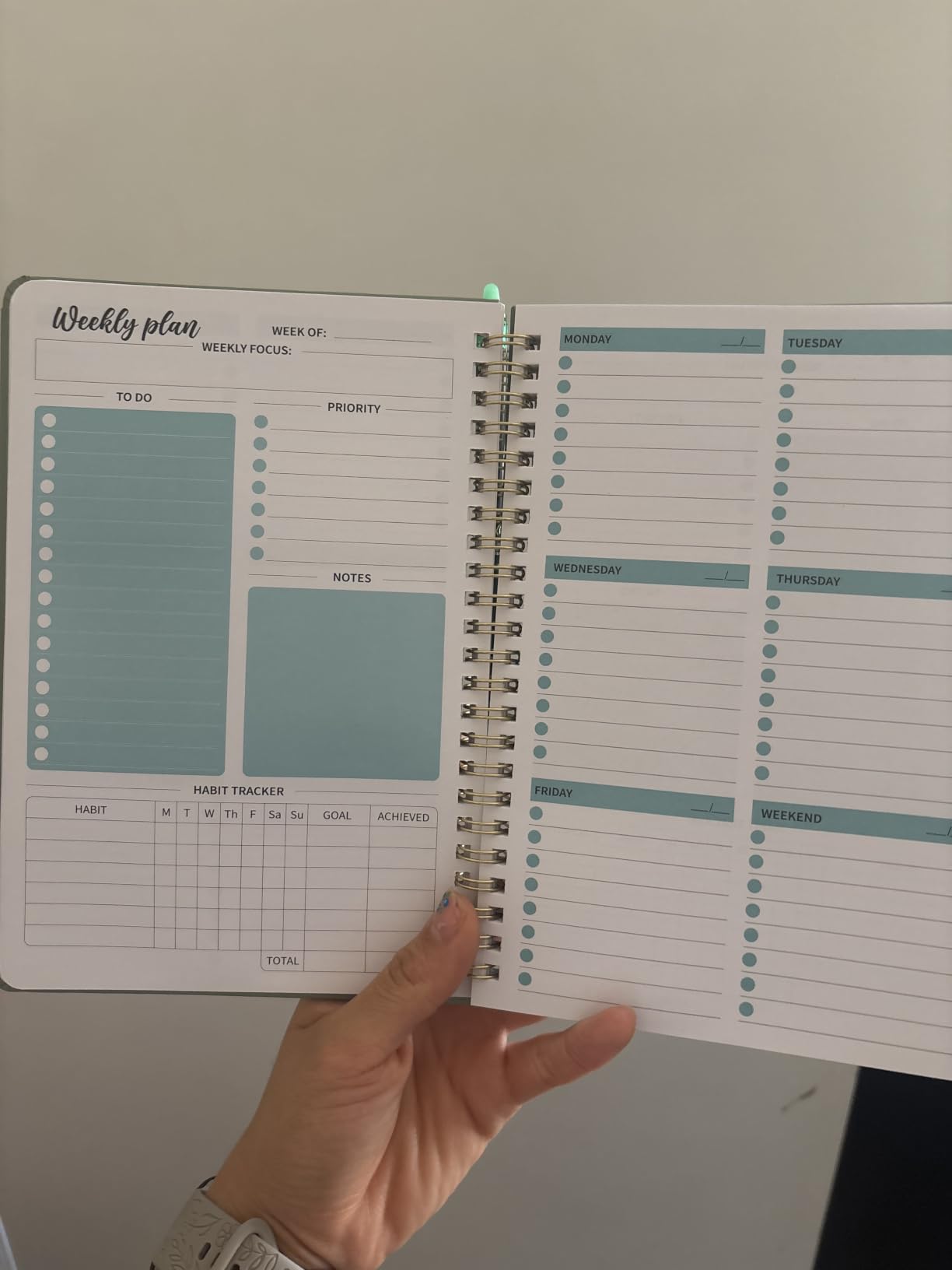 Undated Weekly Planner, To Do List Notebook with Habit Tracker, A5 | For Work Home and College, 6.1