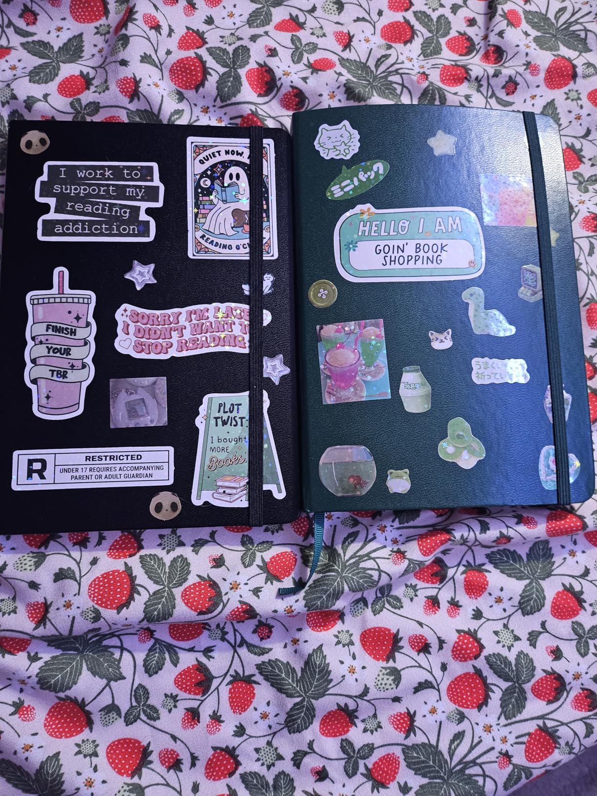PAPERAGE Dotted Journal Notebook, (Dark Green), 160 Pages, Medium 5.6 in x 8 in - 100 GSM Thick Paper - Hardcover Journaling Notebook for Work, School & Bullet Journaling customer photo 1