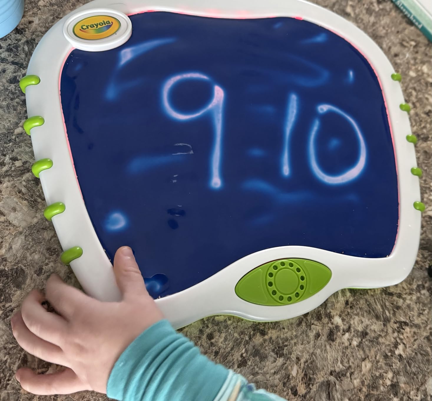 Crayola 2-in-1 Doodle Board for Toddlers, Squishy & Erasable Drawing Tablet, Educational Toddler Toy, Travel Activity, Sketching Pad, Gift for Kids customer photo 1