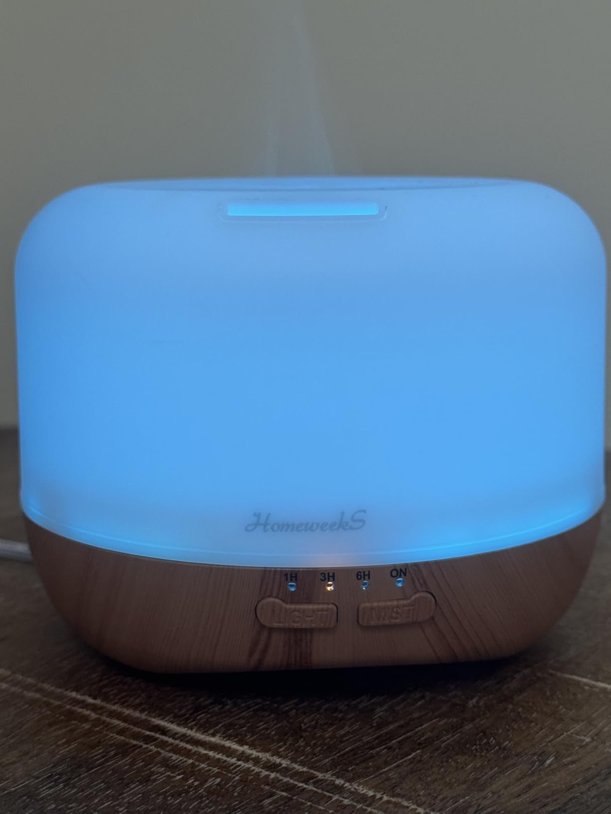 Homeweeks Essential Oil Diffuser for Room Aromatherapy Scent Diffuser | Auto Off Ultrasonic Aroma Fragrance Diffuser for Bedroom Office, Remote Control, 7 Colors Light, Cool Mist, Timer 500 ML customer photo 2