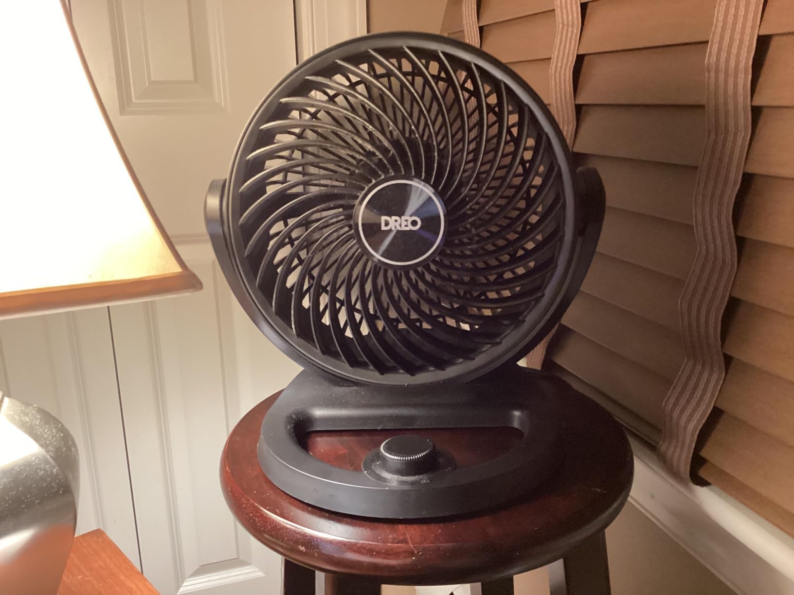 DREO Fan for Bedroom, 12 Inches, 70ft Powerful Airflow, 25db Quiet Table Air Circulator Fans for Dorm Room, 120 Degree Adjustable Tilt, 3 Speeds, Desktop Fan for Home, Office, Kitchen customer photo 2