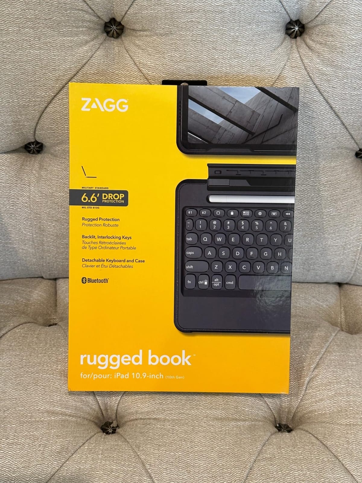 ZAGG Rugged Book iPad 11