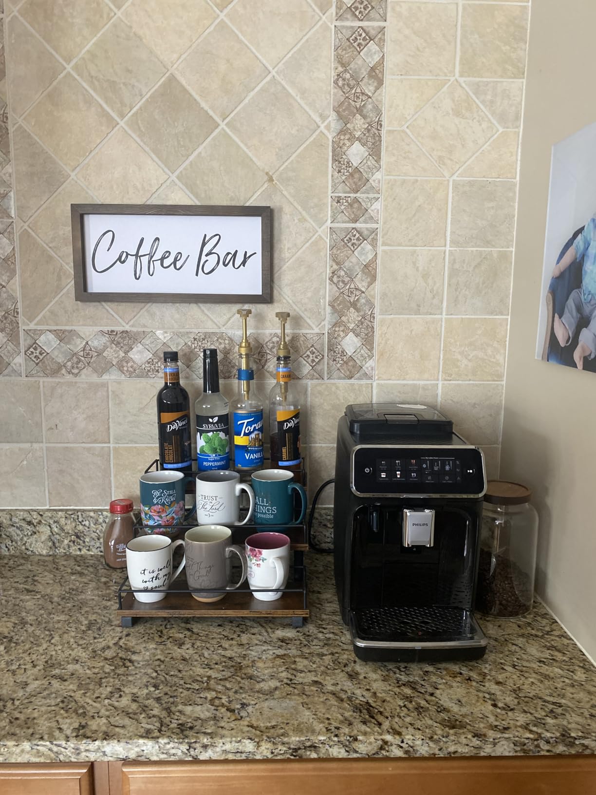 PHILIPS 3300 Series Fully Automatic Espresso Machine, LatteGo Milk System | 5 Hot & Iced Coffee Pre-Sets, ceramic grinder, customizable coffee strength & milk settings, hot water, 15 bars (EP3341/50) customer photo 2