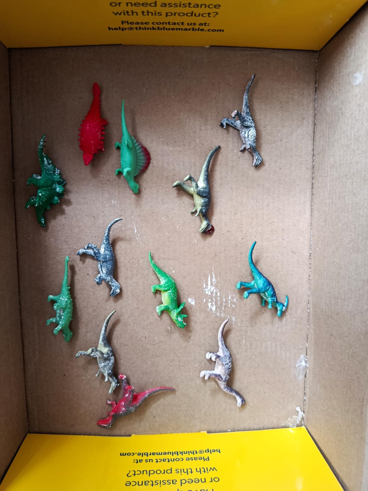 National Geographic Jumbo Dinosaur Egg Dig Kit with 12 Dino Figures | Giant 6-Inch Egg, 12 Dinosaur Figures, Replica T. Rex Tooth, Excavation Tools customer photo 1