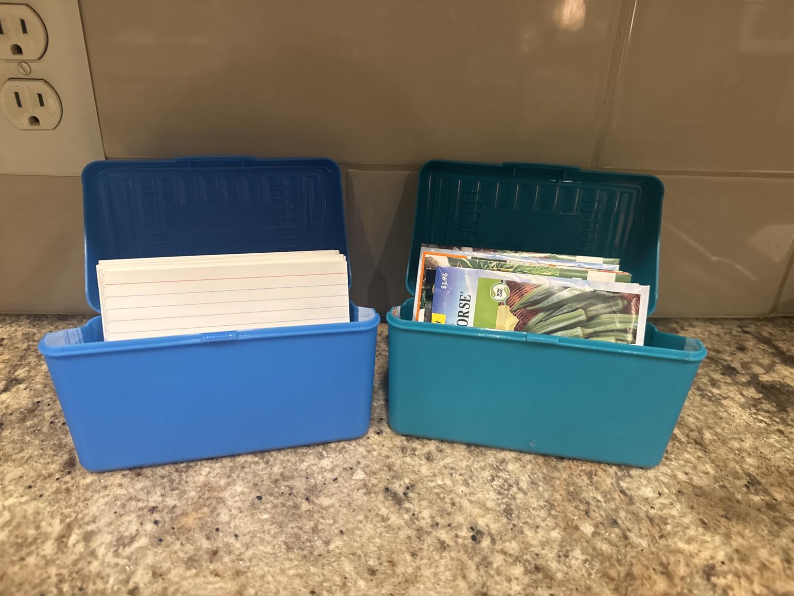 Olivo Index Card Holder Box 3x5 Flash Note Card Organizer, Colored, 4 Pack | 3 x 5 Inch, Plastic, Small File Box, Snap Lid Storage Case, Holds 250 Cards, Multipack customer photo 2