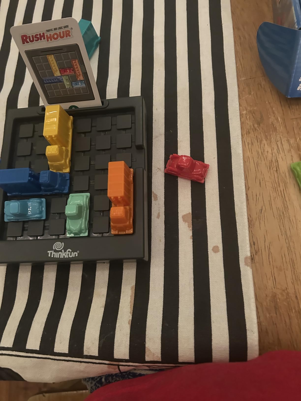 ThinkFun Rush Hour Traffic Jam Logic Game - Engaging STEM Toy for Kids Age 8 and Up - Enhances Reasoning & Planning Skills - MESH Accredited customer photo 2