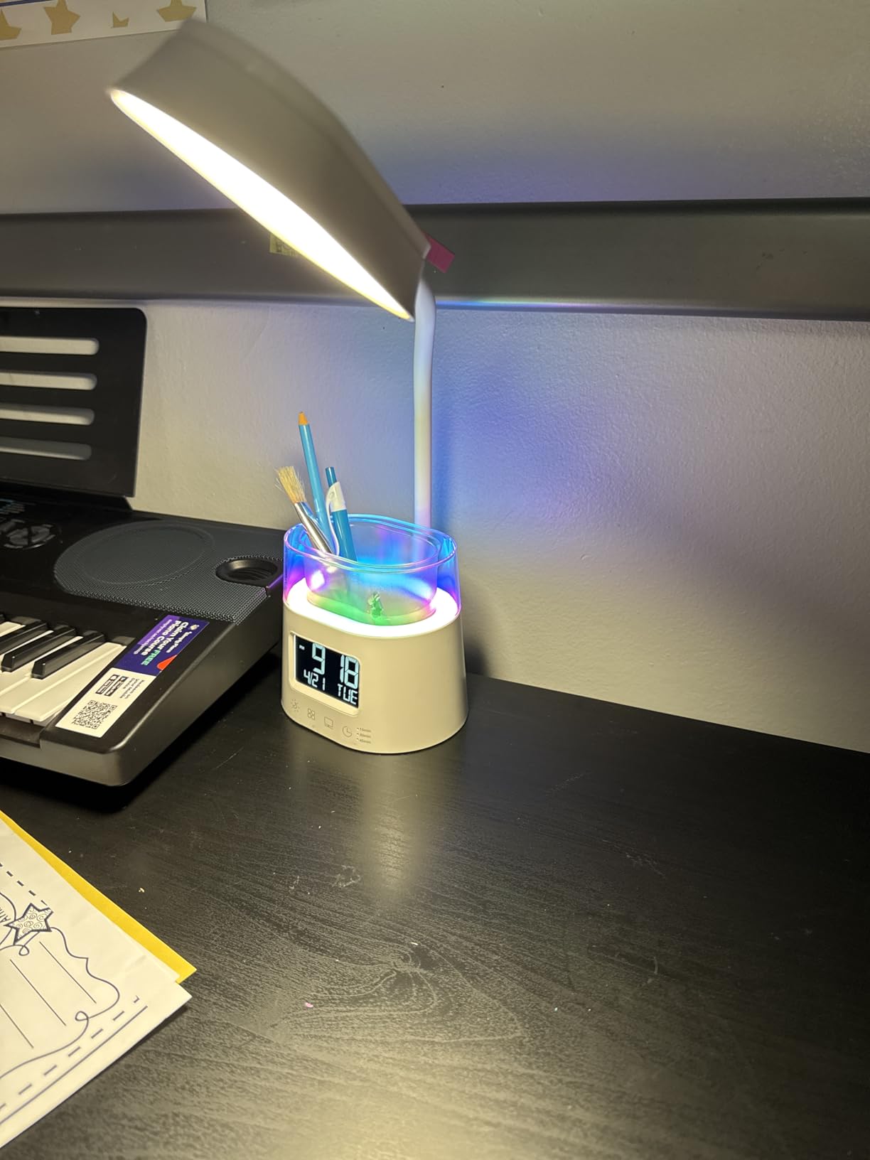 WILIT LED Desk Lamp for College Dorm Room Essentials, Students Study Lamp with USB Charging Port, Pen Holder, Clock & RGB Night Light, Office Desk Accessories, Table Lamp for Bedroom - Gray customer photo 2
