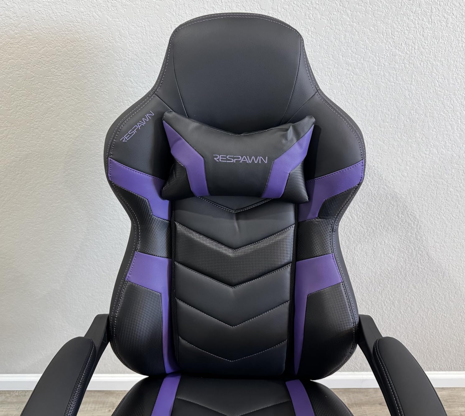 Respawn 110 Pro Ergonomic Gaming Chair with Footrest and Recline | Ergonomic office chair comfort with footrest, lumbar support & 155° recline for work, gaming and relaxing. customer photo 2