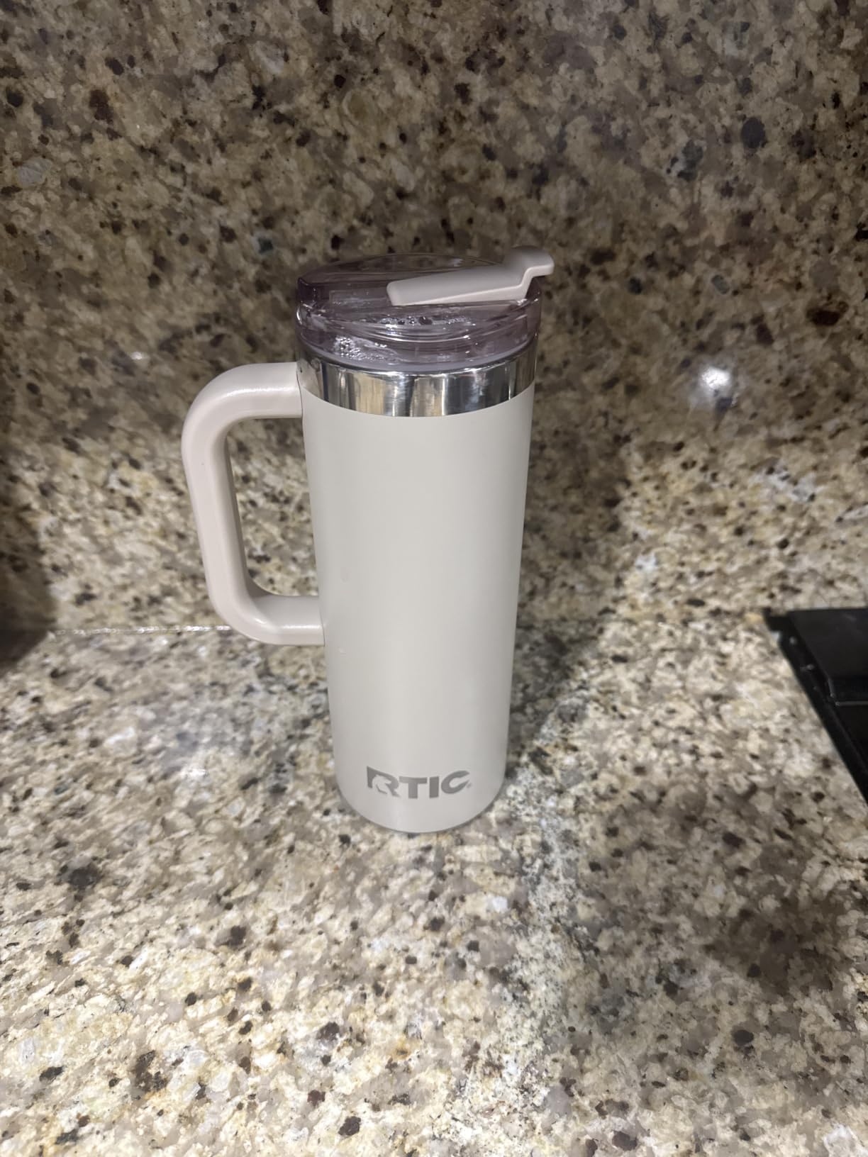 RTIC 20oz Road Trip Travel Mug with Lid and Handle, Ceramic Lined, Black | Stainless Steel Metal, Insulated Travel Cup for Hot and Cold Drinks, Coffee, Car, Camping and Travel customer photo 2