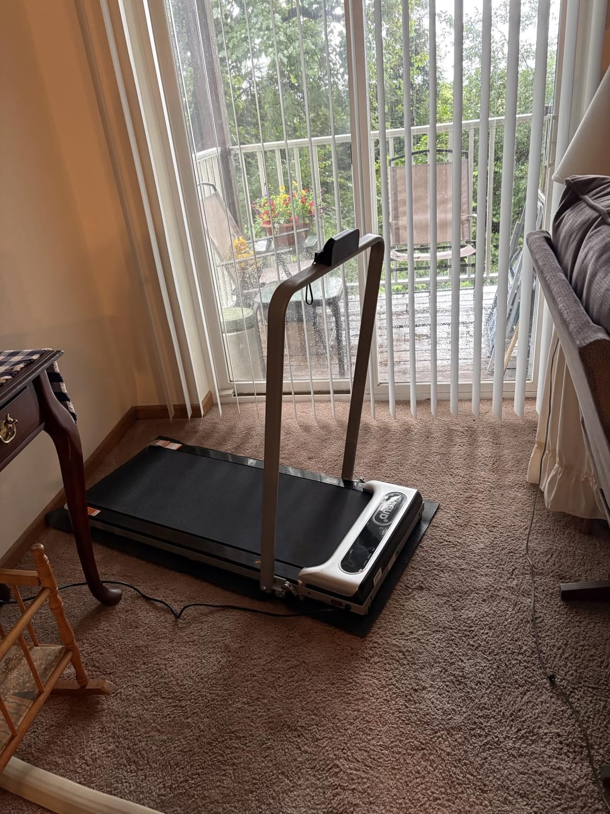 Walking Pad Treadmill for Home, Incline Walking Pad with Handle Bar customer photo 2