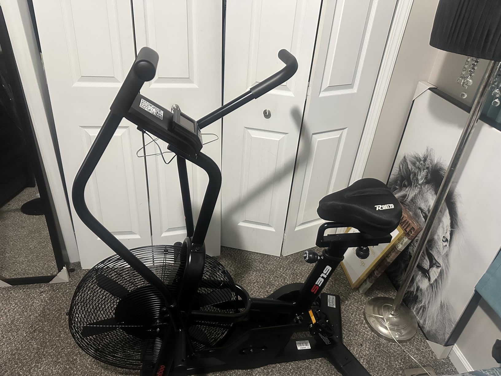 pooboo Air-Resistance Exercise Fan Bike, Air Bike with Dual Action Handlebars & Dual-Layer Transmission System, Stationary Bike with APP Connection for Home Gym HIIT Cardio Full Body Workout customer photo 2