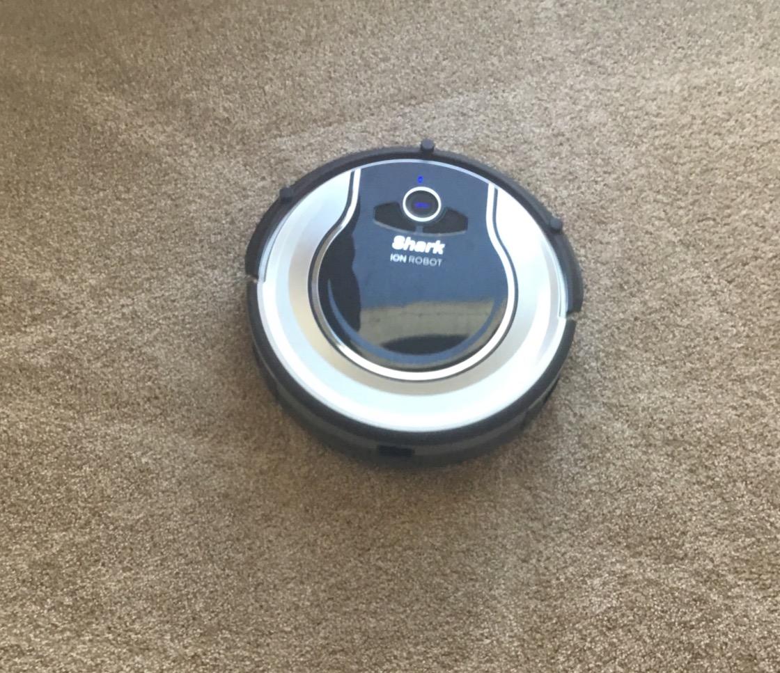 Shark Navigator Robot Vacuum + Self-Empty Base, White, AV2110S | SmartPath Navigation, Self-Empty Base 60-Day Bagless, up to 50% More Suction, Detects & Avoids Objects, Anti-Hair Wrap, Wi-Fi customer photo 2