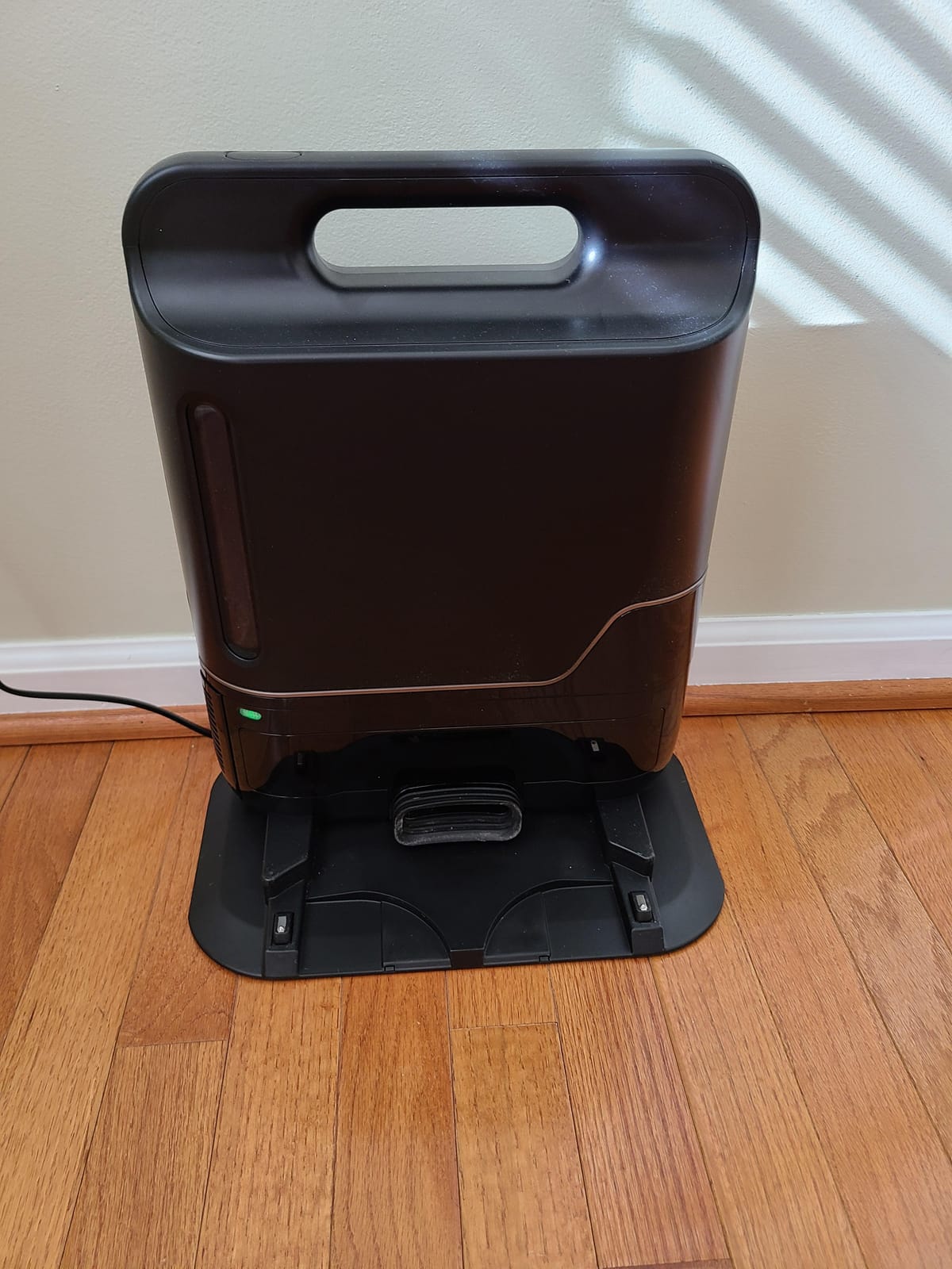 Shark Matrix Plus Robot Vacuum and Mop,UR2650WS | Sonic Mopping, Matrix Clean, CleanEdge, HEPA 30-Day Self-Empty Base, 360° LiDAR Mapping, Self-Cleaning Brushroll, Wi-Fi customer photo 2
