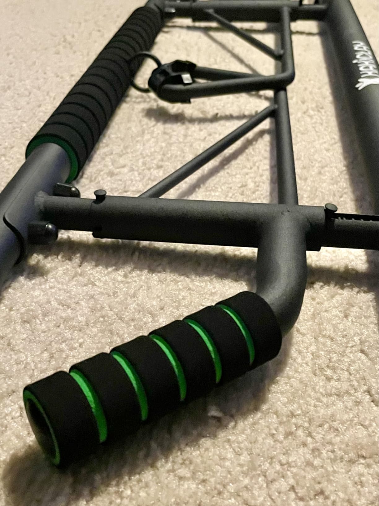KAKICLAY New Upgrade Pull Up Bar for Doorway - Foldable Design & Space-Saving, Upto 440 Lbs Capacity, No Screwing or Slipping - USA Original Patent customer photo 1