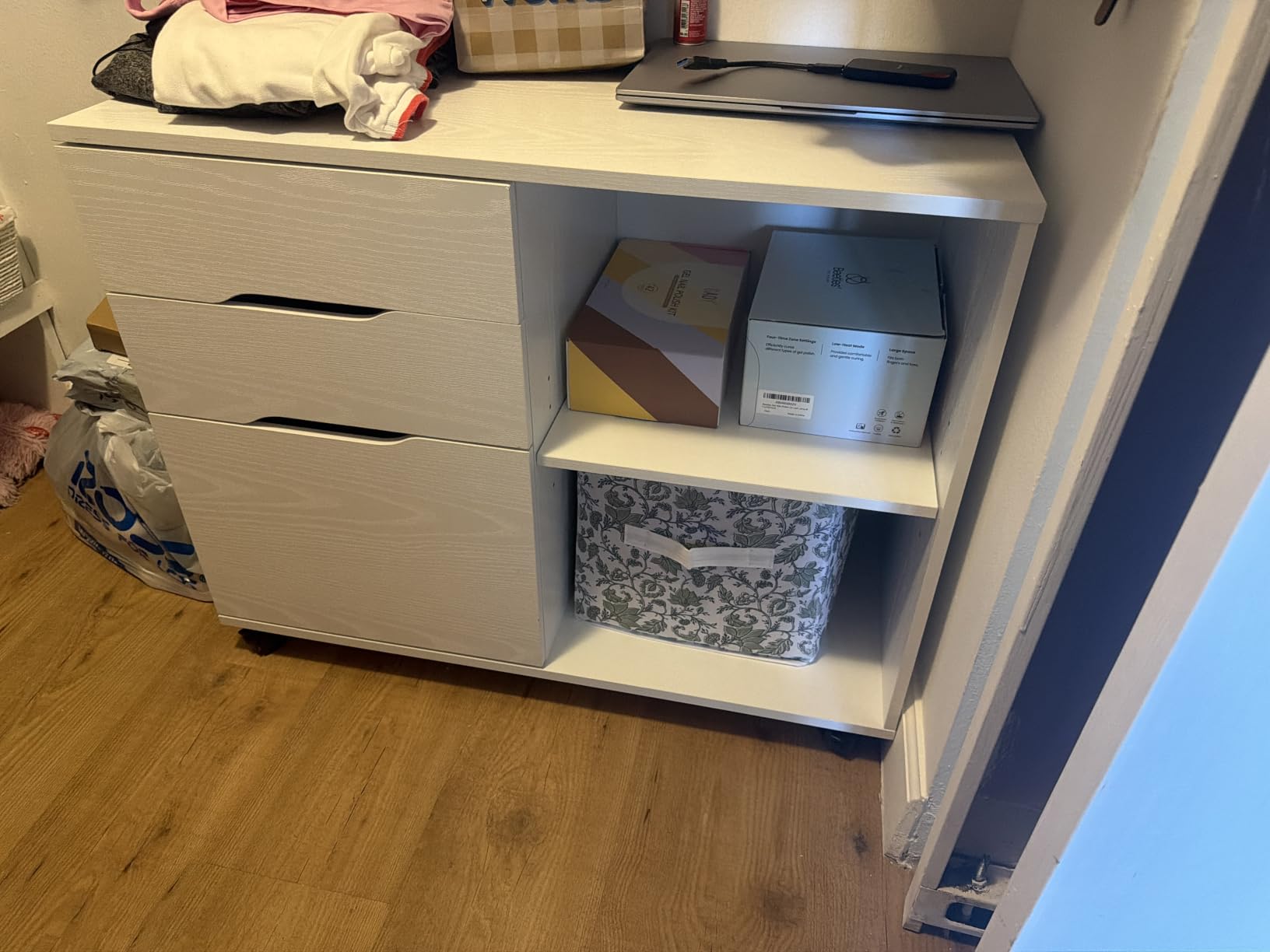 DUMOS File Cabinet with 3 Drawers, Wood Under Desk Storage Printer Stand | Rolling Lateral Filing Cabinet with Adjustable Shelves for Home Office Study Organization, Classic White customer photo 2