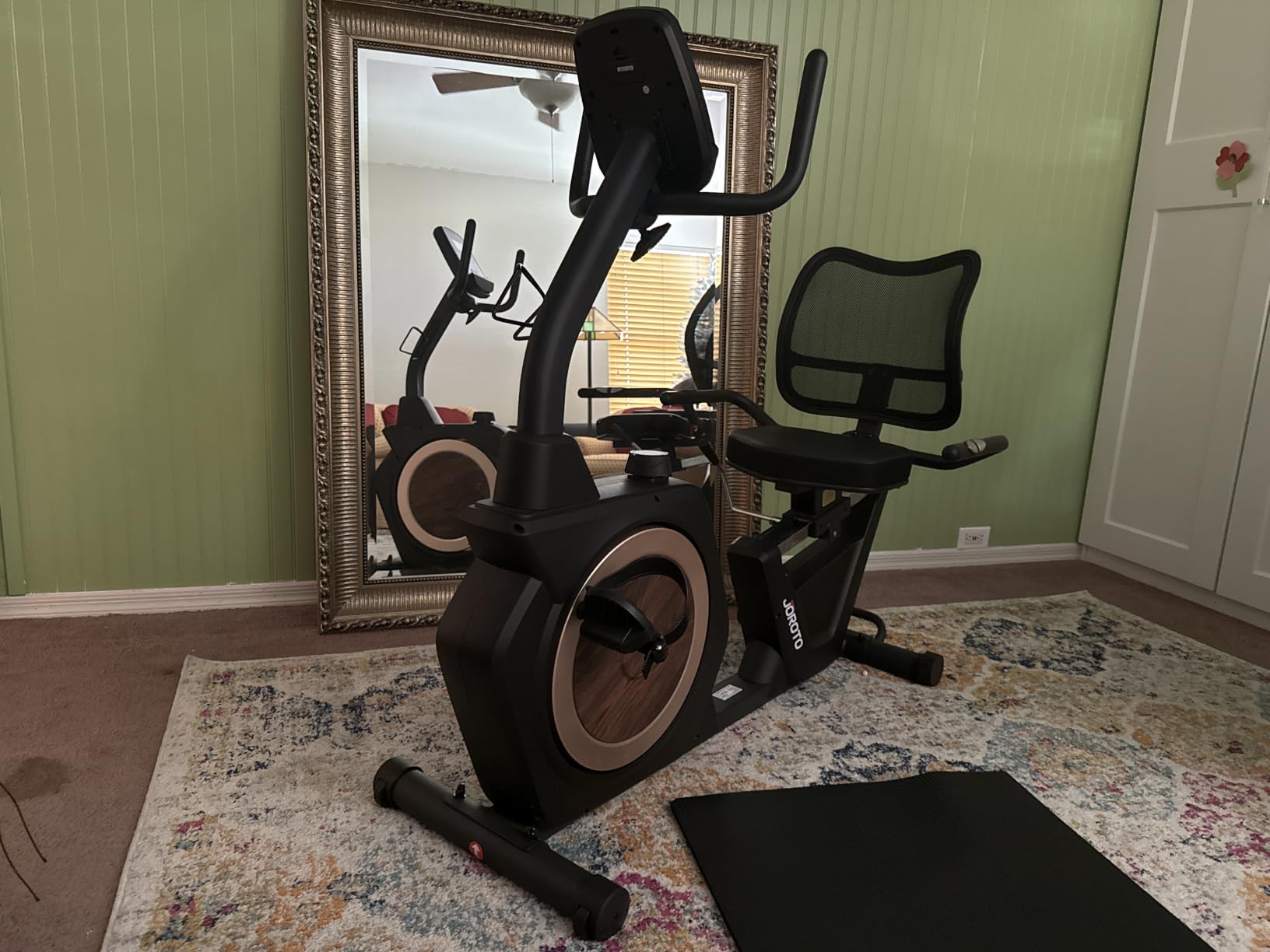 JOROTO Recumbent Exercise Bike for Seniors Adults with 400LBS, Smart App | Low-Impact Exercise Bike 16 Magnetic Resistance, Wide Cushioned Seat, Back Support and Backlit LCD, Heart Rate Monitoring customer photo 1