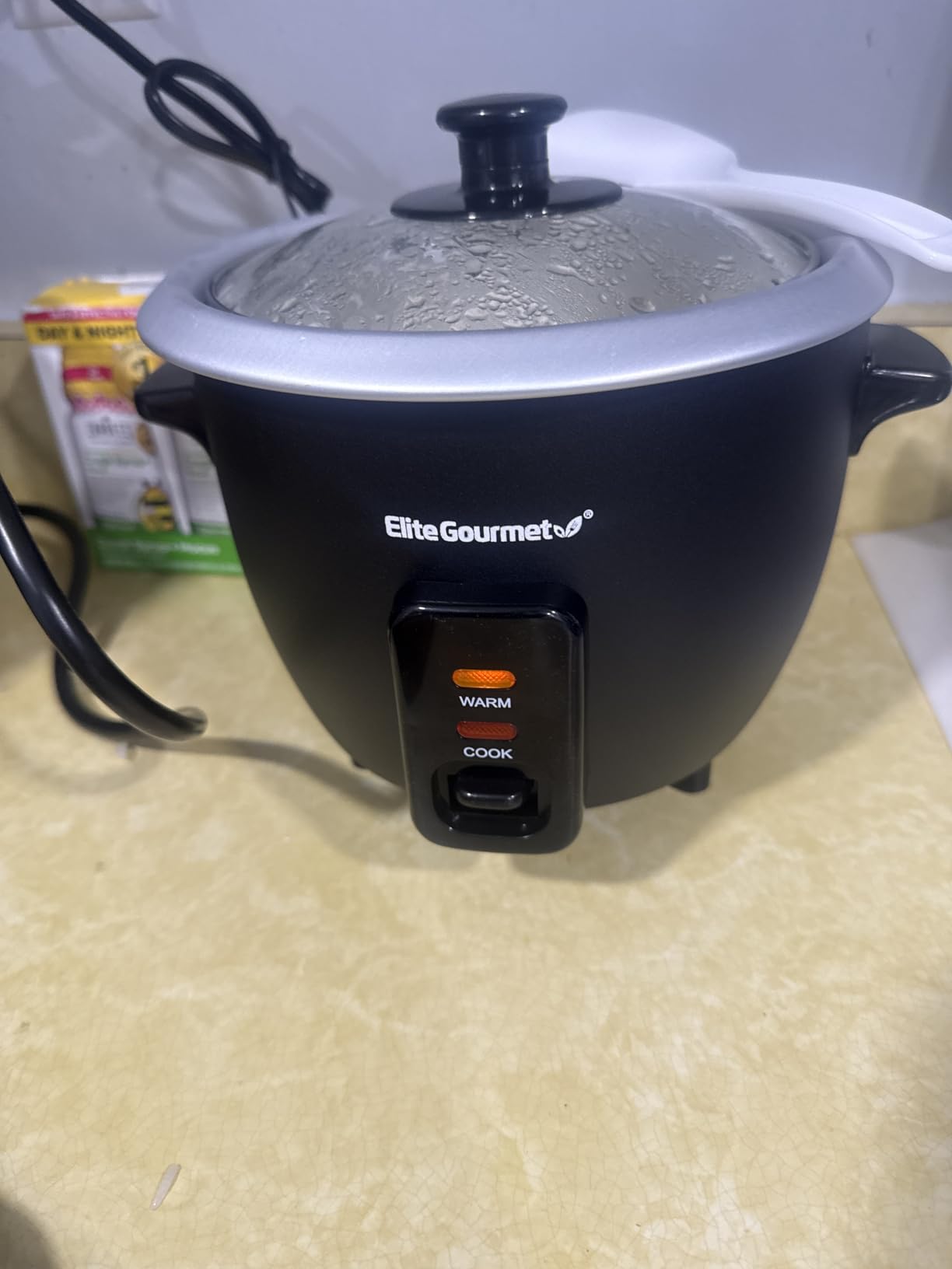 Elite Gourmet ERC003BX Rice Cooker, Keep Warm, Black, 6 Cups Cooked | 3 Cups Uncooked - Also Makes Soups, Stews, Grains and Hot Cereals for Versatile One-Pot Meals customer photo 2