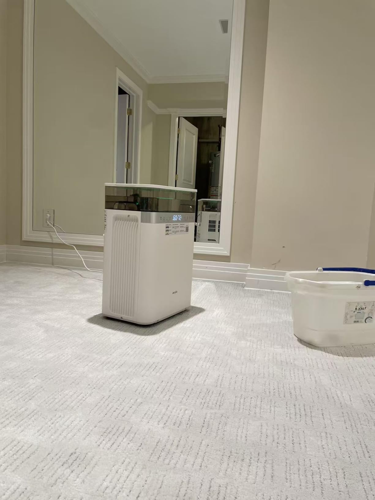 avylo Dehumidifier for Basement with Pump and Hose, Max 90 Pints/D, White customer photo 2