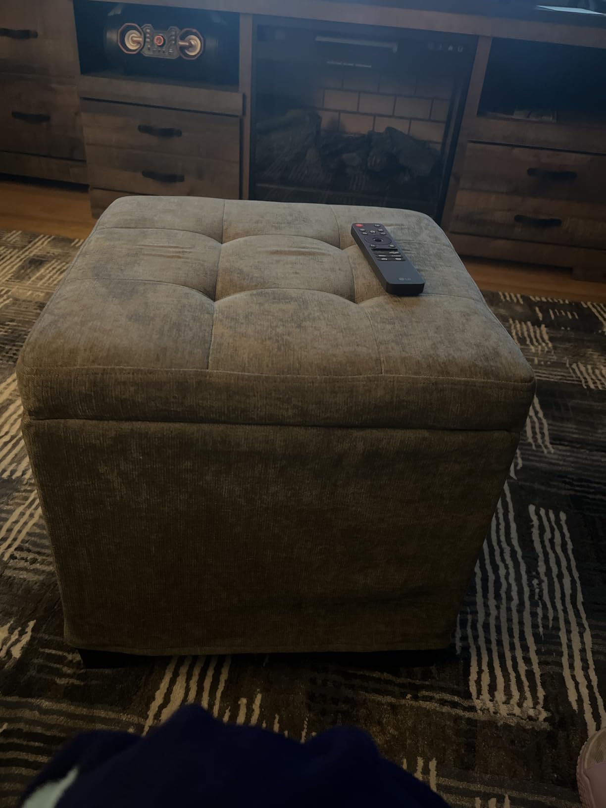 ABHENG Chenille Metal Framed Storage Ottoman, 12.2