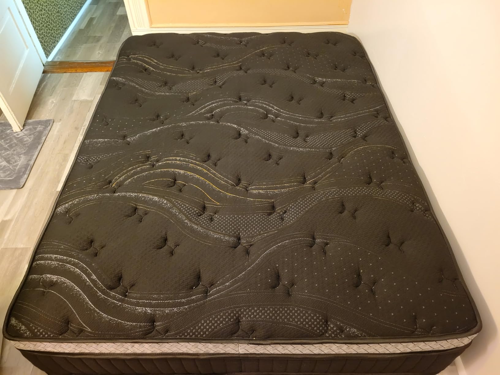 12 Inch RV Short Queen Mattress, Upgraded 7-Zoned Support Hybrid RV Queen Mattress In A Box with Cooling Gel Memory Foam & Pocket Coils, 365-Night Trial, Motion Isolation, Medium Firm, 60