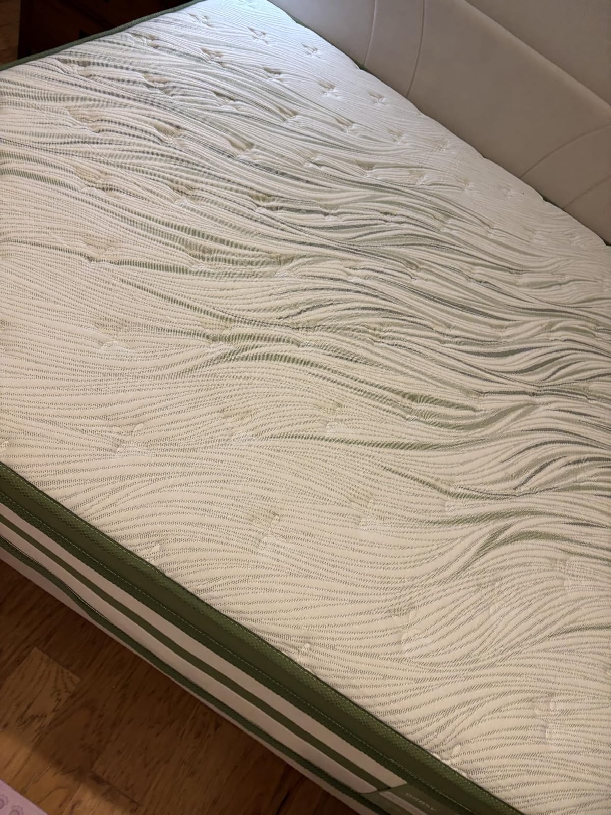12 Inch RV Mattress Short Queen, Hybrid Memory Foam Mattress Medium Firm, 7-Zone Pocketed Coils for Back Pain Relief, Cooling Bed Mattresses in a Box, 365-Night Trial, Certified Safe Foams, 60x75