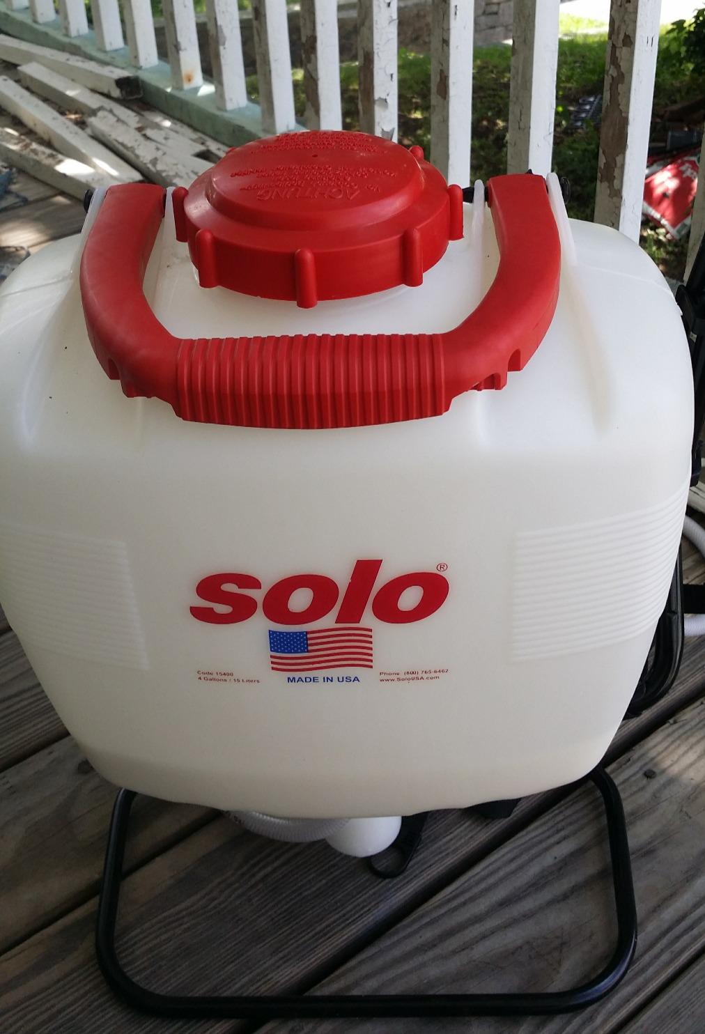 SOLO 425 4-Gallon Piston Backpack Sprayer, Wide Pressure Range up to 90 psi customer photo 1