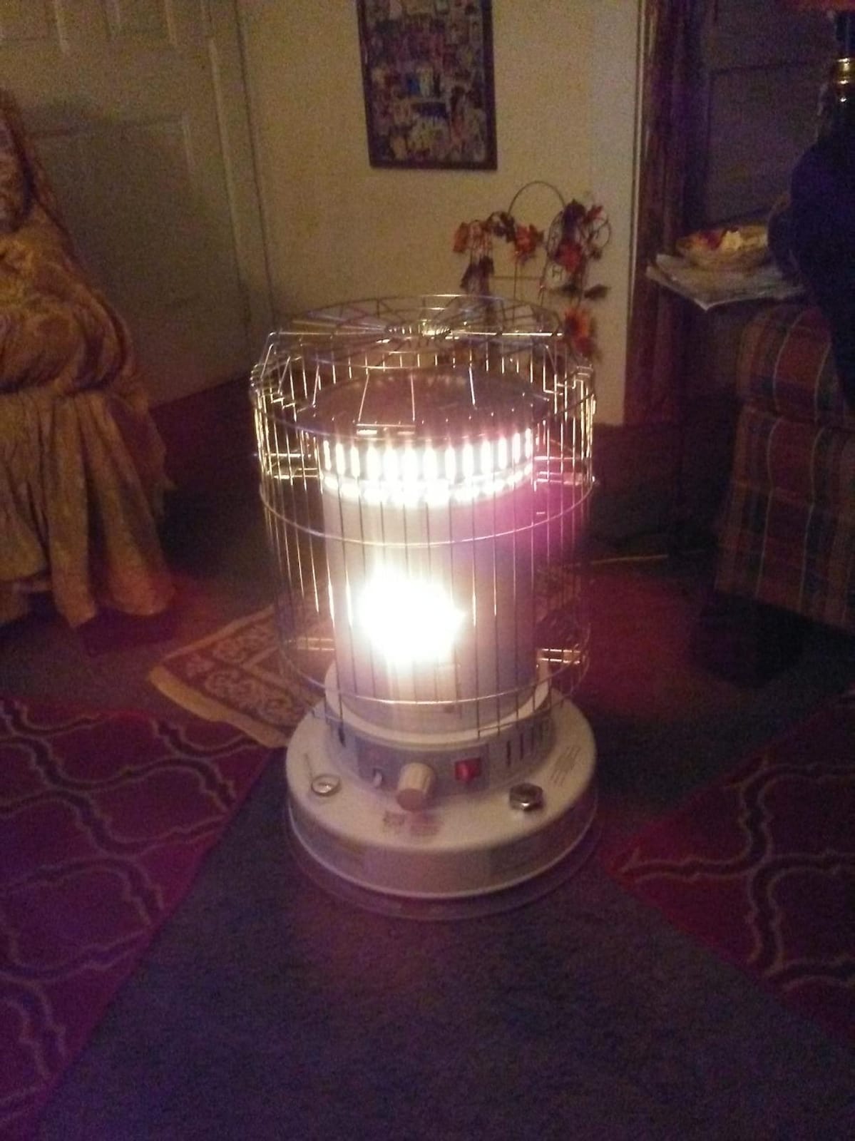 Comfort Glow Indoor Kerosene Convection Heater, 23,800 BTUs, Grey - KW-24J customer photo 1