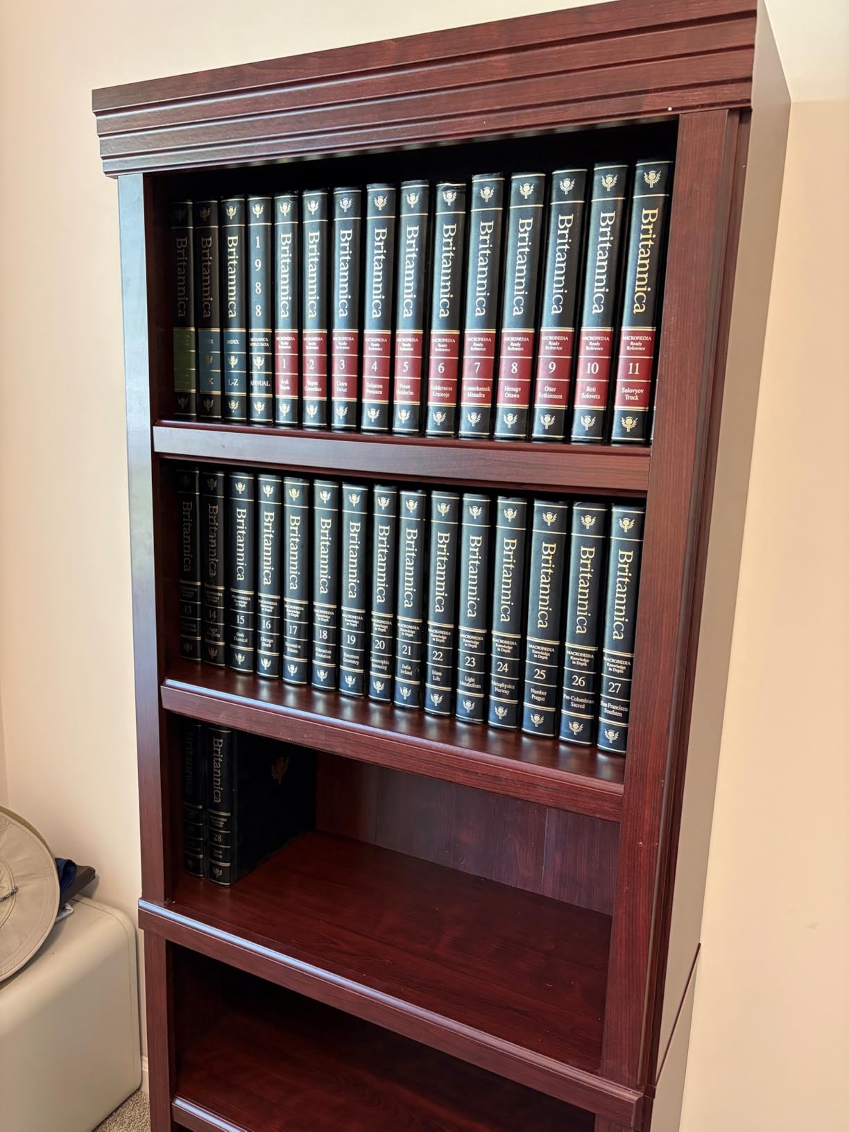 Sauder Heritage Hill Library/ Book shelf, Classic Cherry finish customer photo 2