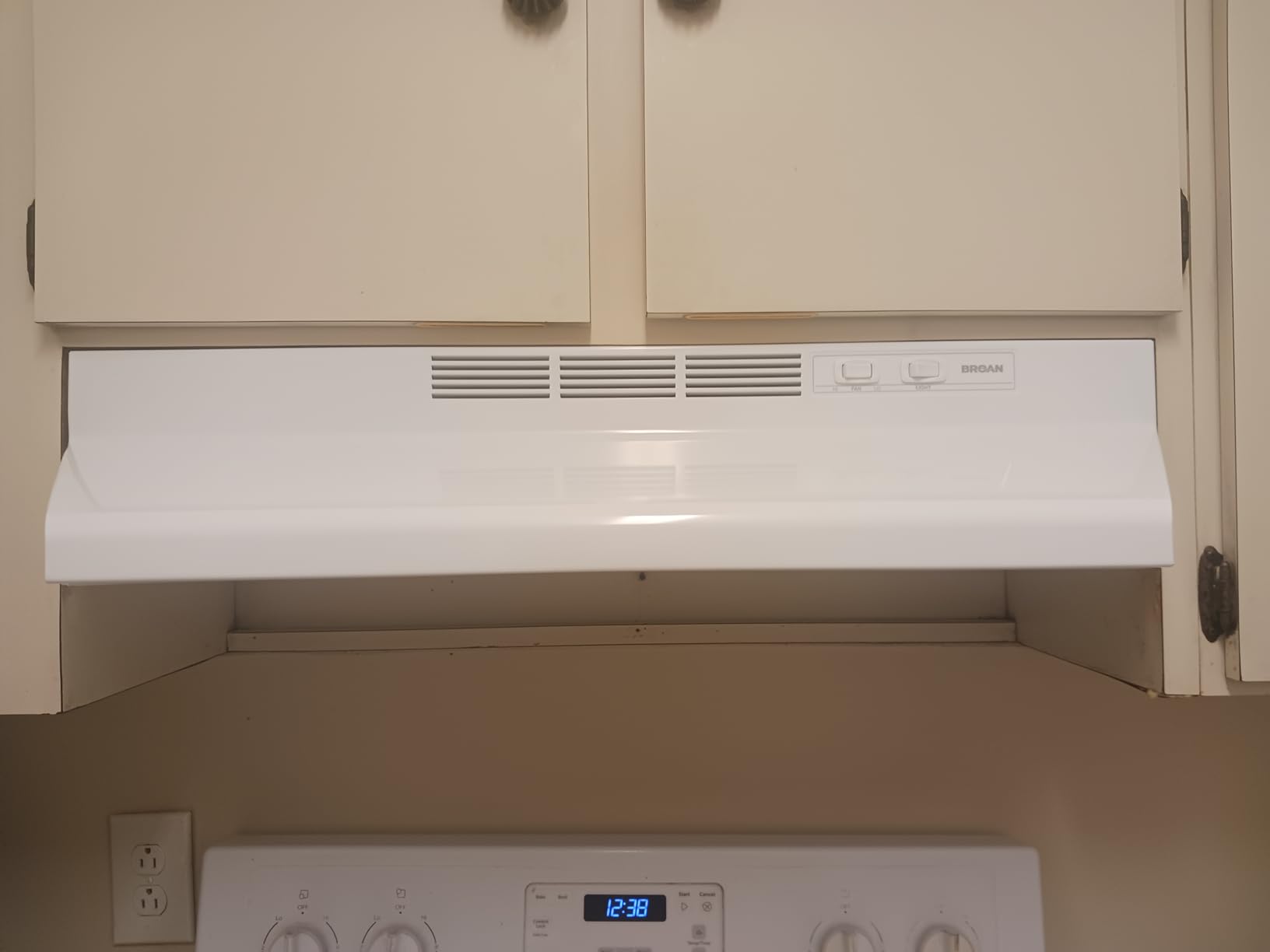 Broan-NuTone 413004 Non-Ducted Ductless Range Hood with Lights Exhaust Fan for Under Cabinet, 30-Inch, Stainless Steel customer photo 1