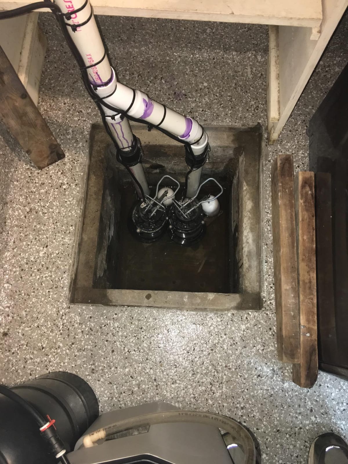 WAYNE CDU800 1/2 HP Submersible Sump Pump – Cast Iron & Stainless Steel, Vertical Float Switch, 5,100 GPH, 3-Year Warranty customer photo 1