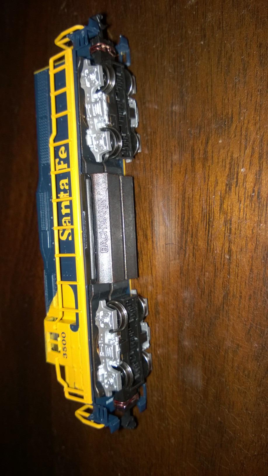 Bachmann Trains - Thunder Valley Ready To Run Electric Train Set - N Scale Multi ,Medium customer photo 2