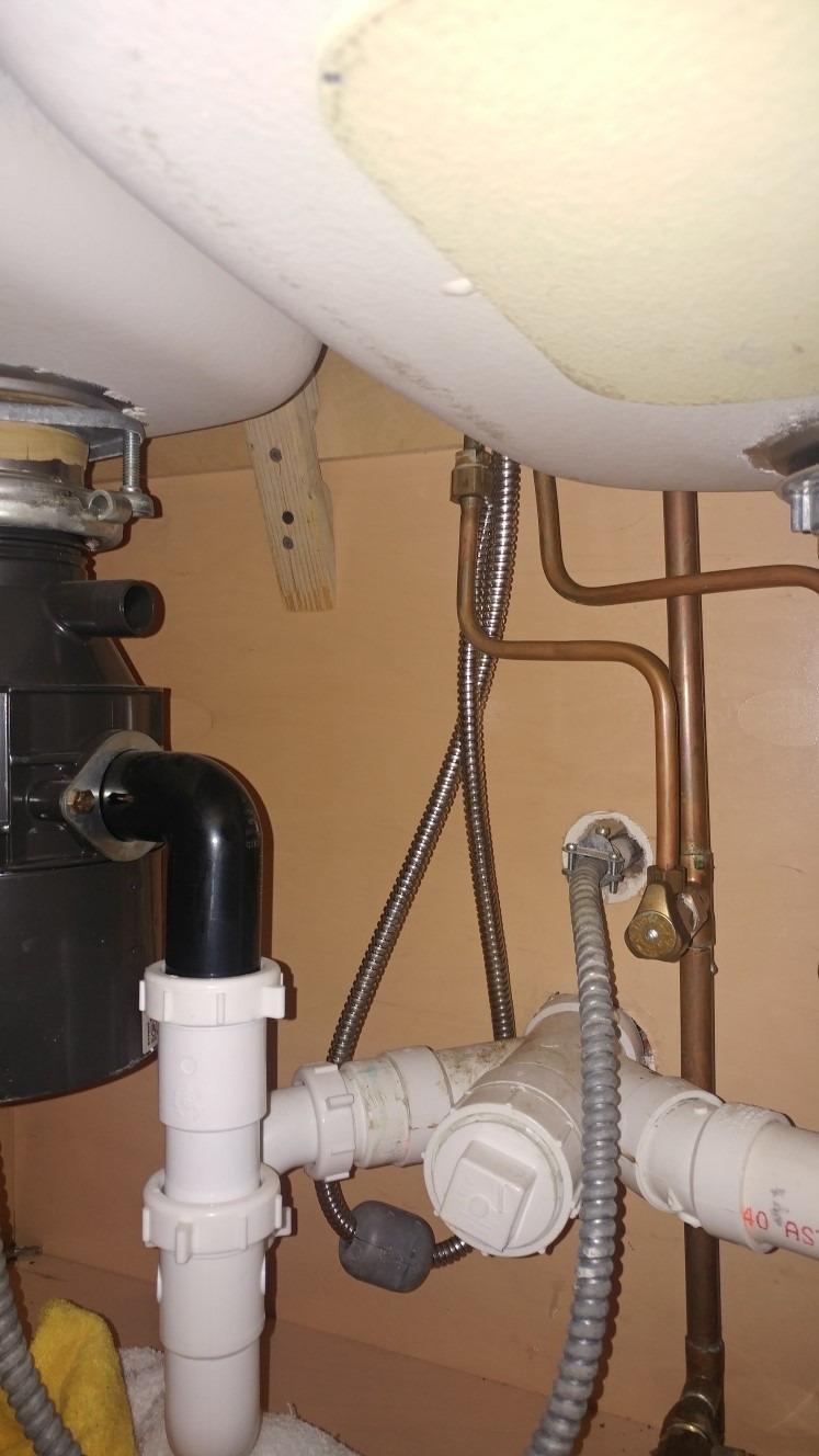 InSinkErator Badger 5XP Garbage Disposal, Badger Series 3/4 HP Continuous Feed Food Waste Disposer customer photo 2