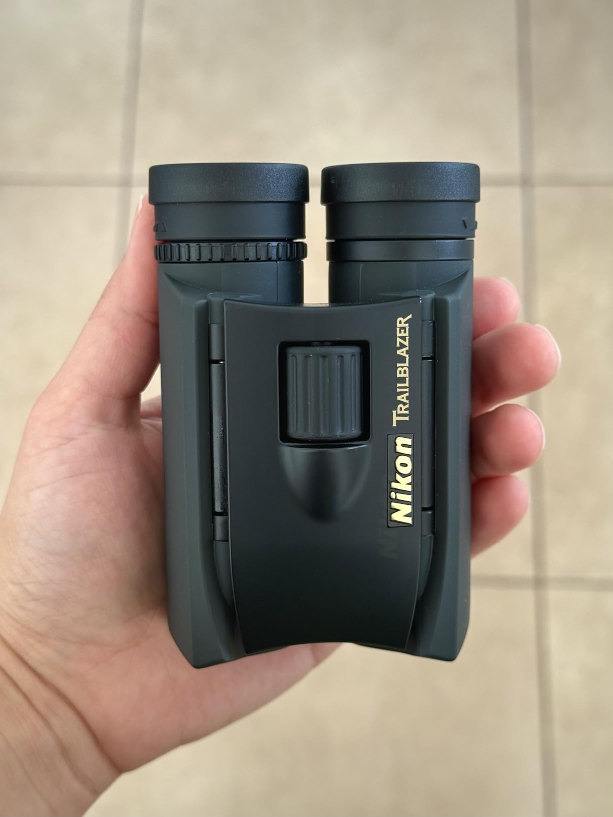 Nikon Trailblazer 10x25mm Binoculars - Compact, Waterproof & Fogproof, Bright Multilayer-Coated Optics, Roof Prism - All-Terrain Outdoor Wildlife Viewing & Birdwatching Binoculars (8218) customer photo 1