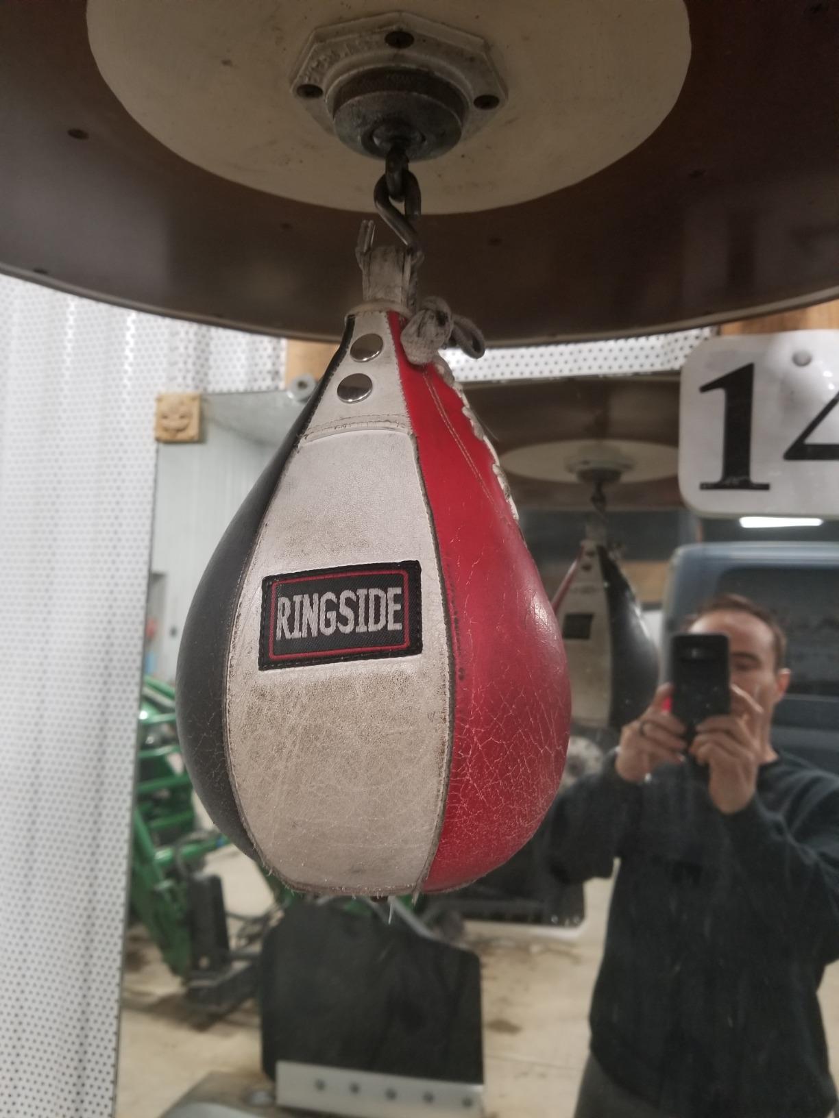 Ringside Boxing Speed Bag – Durable Leather Construction with Reinforced Triple-Stitched Seams and Heavy-Duty Attachment Loop,for Speed and Reflex Training customer photo 2