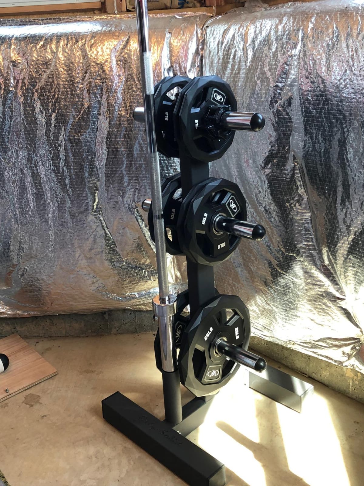 Body-Solid (WT46) 6-Post Olympic Weight Tree & Bar Holder - Durable Plate Rack and Weight Storage Stand for Home Gym - 1000 lb Weight Capacity customer photo 1