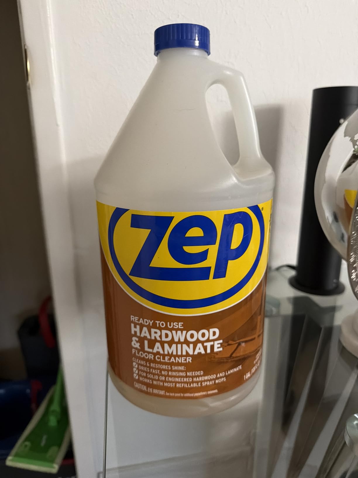 ZEP Ready-to-Use Hardwood and Laminate Floor Cleaner, Clear customer photo 2