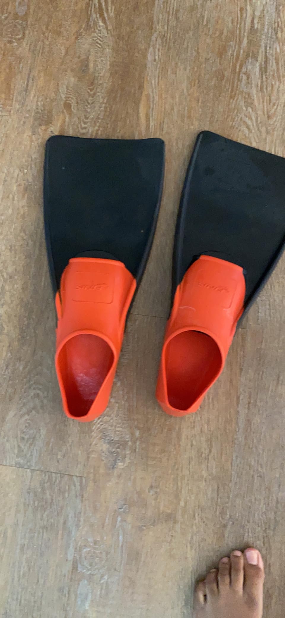 FINIS Long Floating Swim Fins - Adult Training Fins - Improves Kick Technique & Body Position customer photo 2