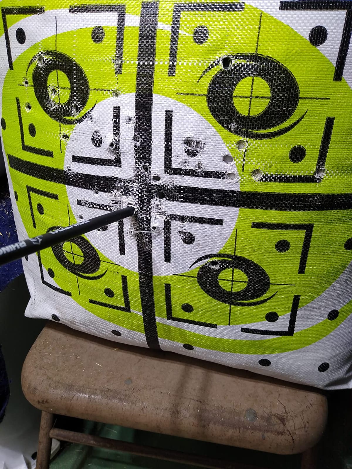 Hurricane 2-Sided High-Velocity Archery Bag Target, High-Visibility Aiming Points, Off-Center Deer Vitals on Back, Heavy-Duty Handle for Easy Transport customer photo 1