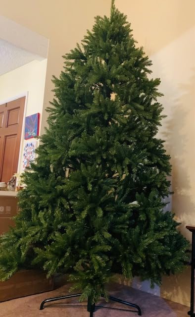 National Tree Company 7.5ft Unlit Dunhill Fir Artificial Christmas Tree customer photo 2