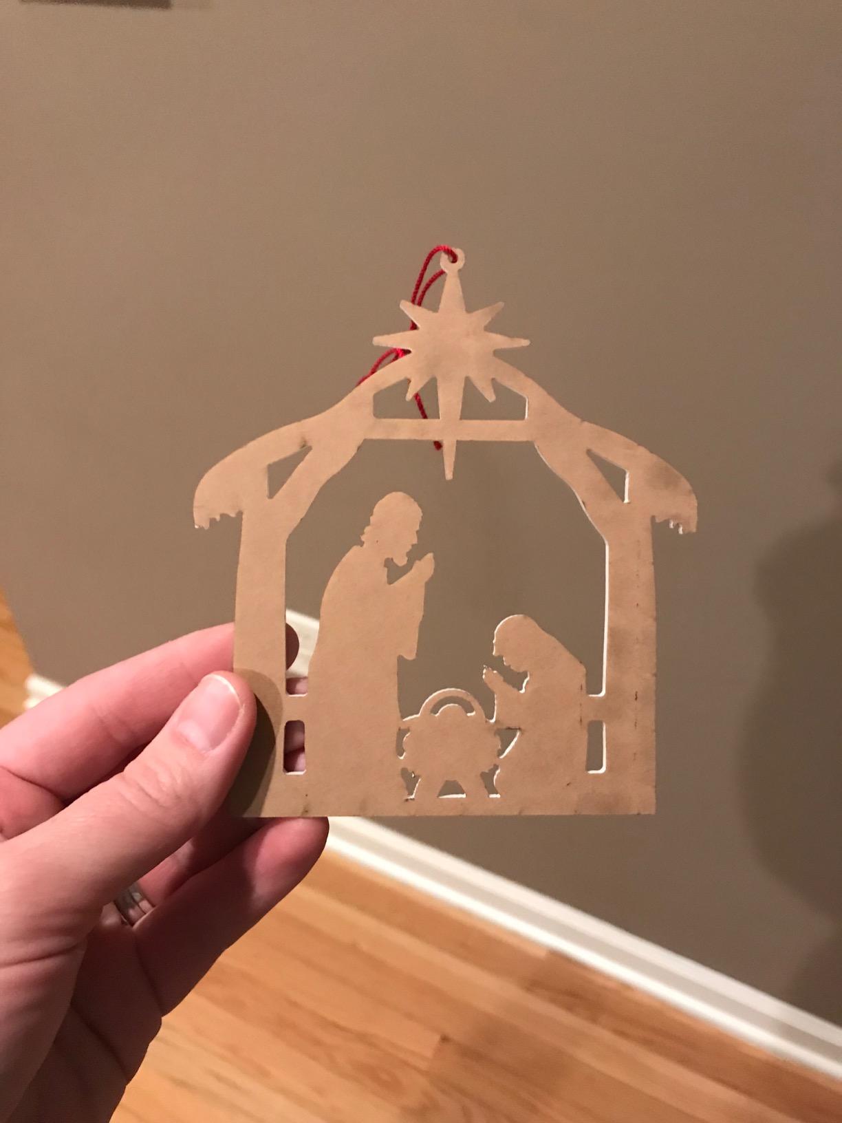 Outdoor Nativity Set. Weatherproof Outdoor Nativity Scene Christmas Decor for Yards & Lawns. Made in USA, Durable Materials, Simple Assembly, Compact Storage. White. Solid Plastic customer photo 2