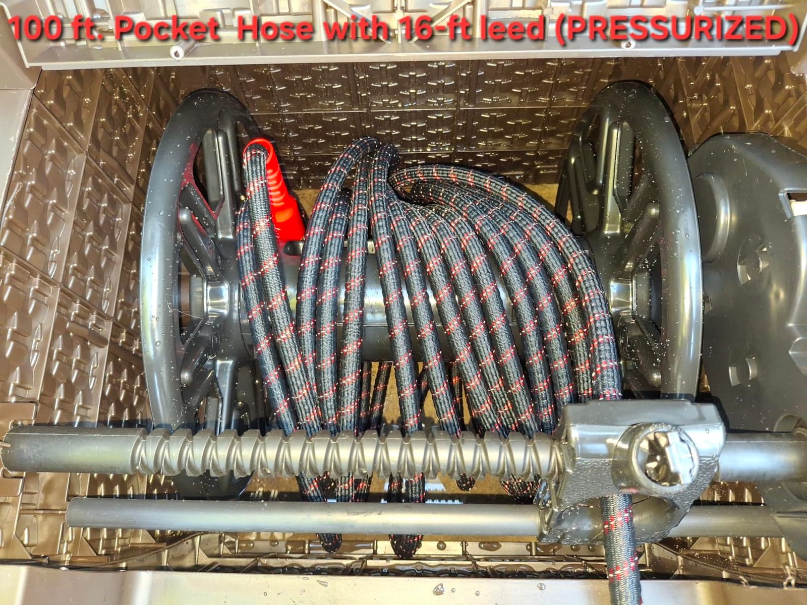 Suncast Hose Reel with Smart Trak Hose Guide, Water-Tight Connection, Durable Resin Construction, 225' Hose Capacity, Brown, Made in the USA customer photo 1