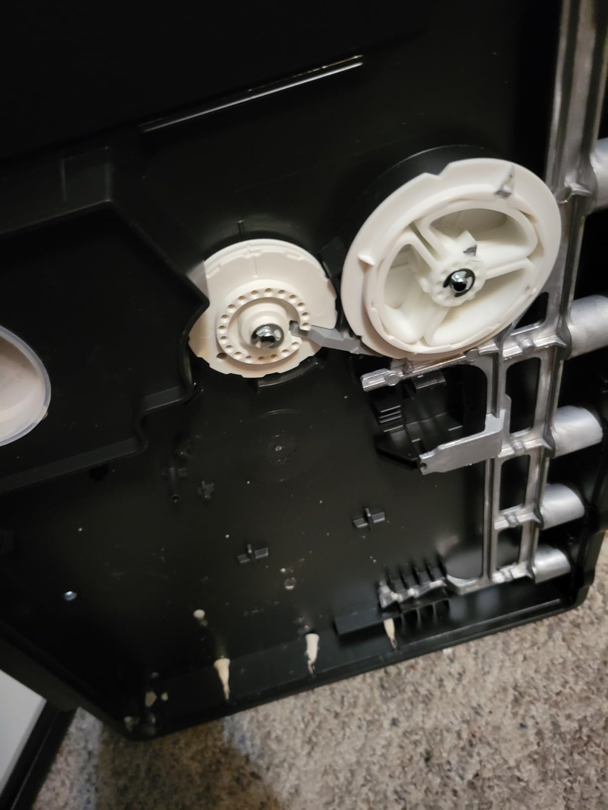 SentrySafe Fireproof Waterproof Safe Dial Comboination 1.23 Cu Ft SFW123DSB customer photo 2