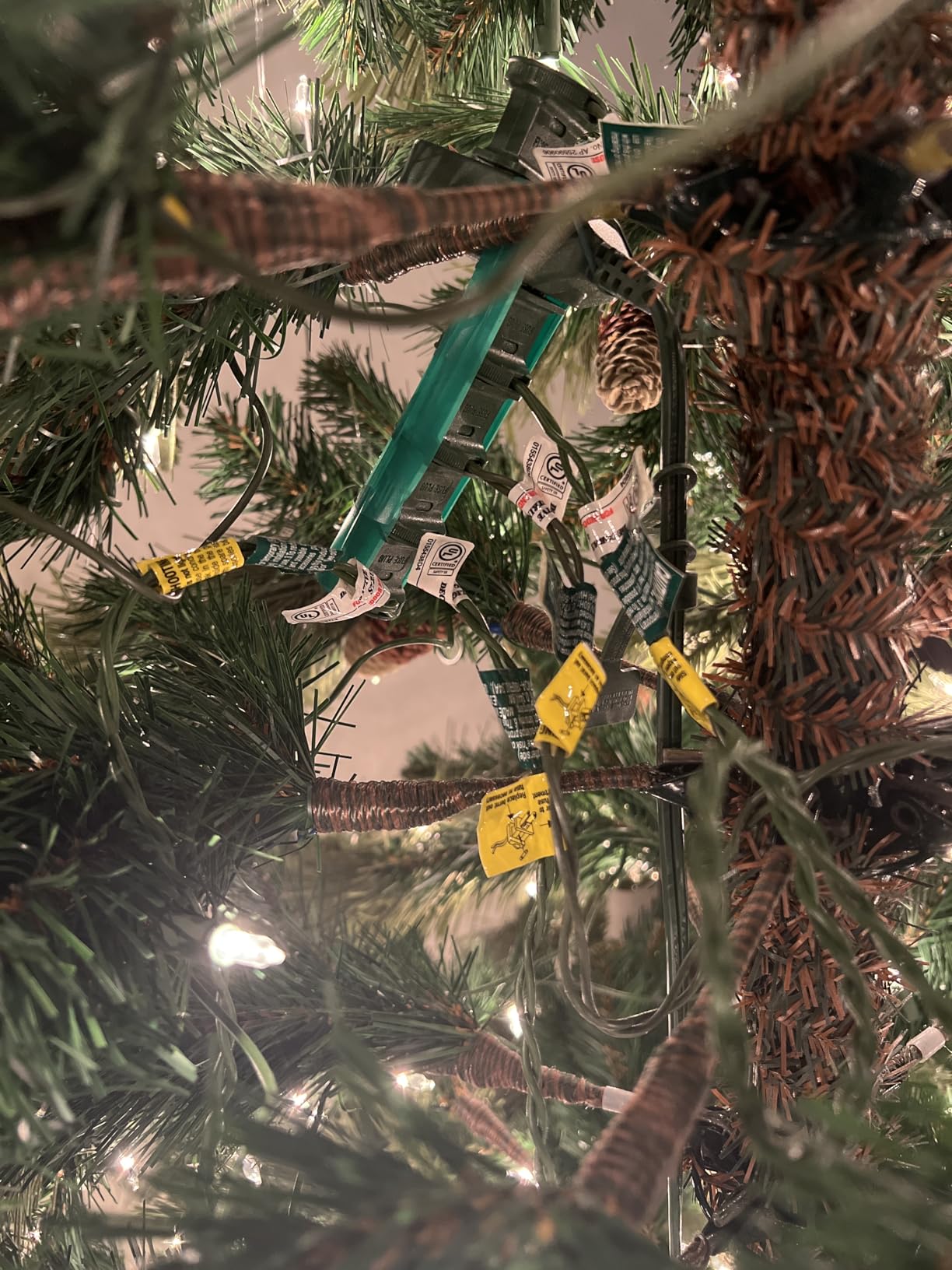 National Tree Company 6.5ft Pre-Lit Carolina Pine Artificial Christmas Tree customer photo 1