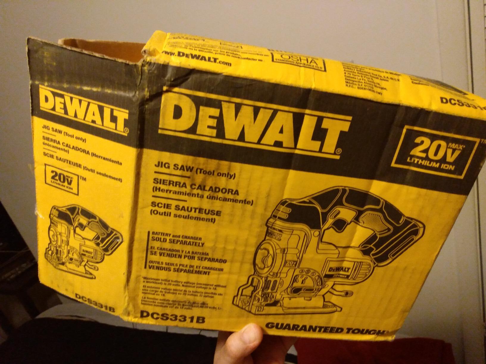 DEWALT 20V MAX Jig Saw, Tool Only (DCS331B) customer photo 1