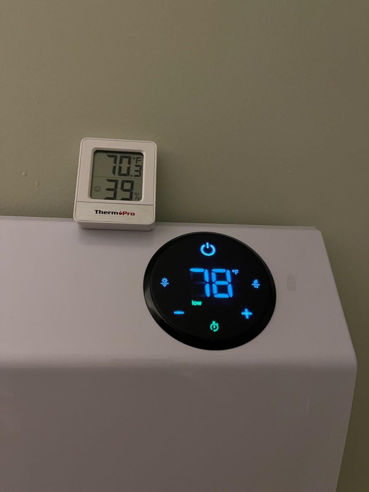 Heat Storm Deluxe Space 1000 Watt Infrared Wall Mount Electric Heater, White customer photo 2