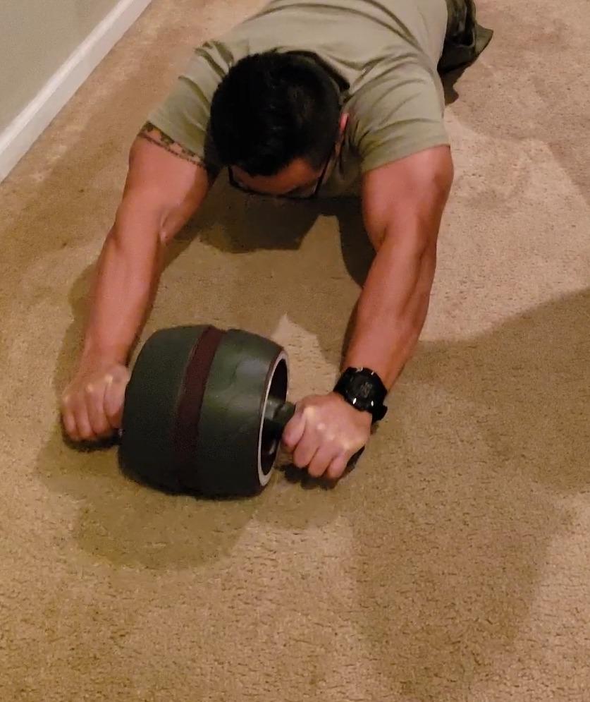 Perfect Fitness Ab Carver Roller Wheel With Built In Spring Resistance, At Home Core Workout Equipment customer photo 1