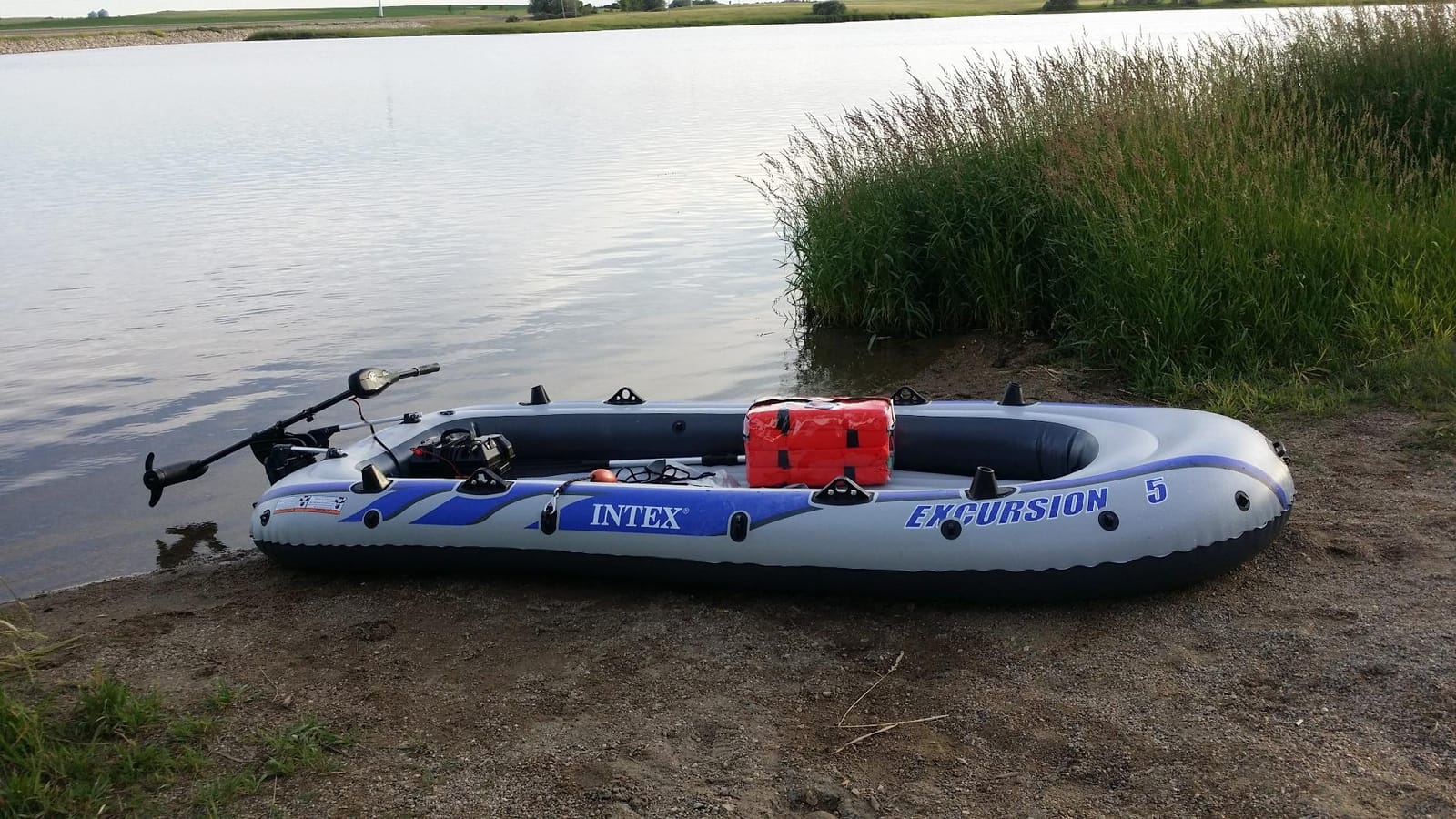 INTEX Excursion 5-Person Inflatable Fishing Boat River Raft Set with Oars | 68325EP - Portable Boat with Extra Wide Cockpit and High-Ouput Hand Pump, 12ft x 5ft 6in customer photo 1